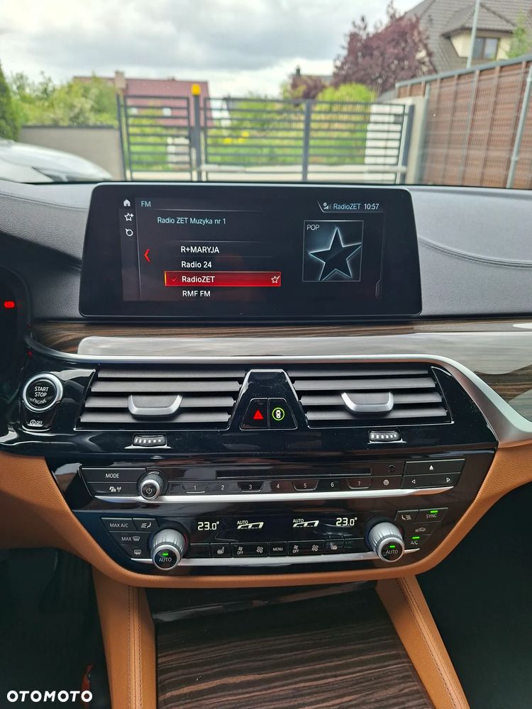 BMW Seria 5 520d Luxury Line sport - 30