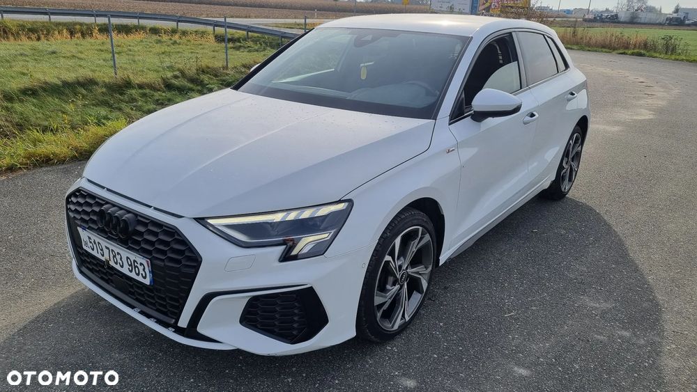 Audi A3 Sportback 2.0 TDI (clean diesel) S tronic S line Sportpaket - 16