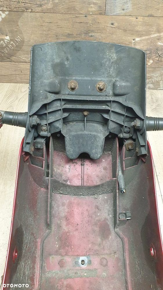 Błotnik tył lampa kierunkowskaz chlapacz Yamaha XVS1100 Drag Star Custom - 14