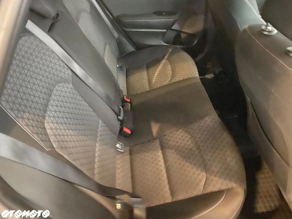 Kia Ceed 1.5 T-GDI M - 15