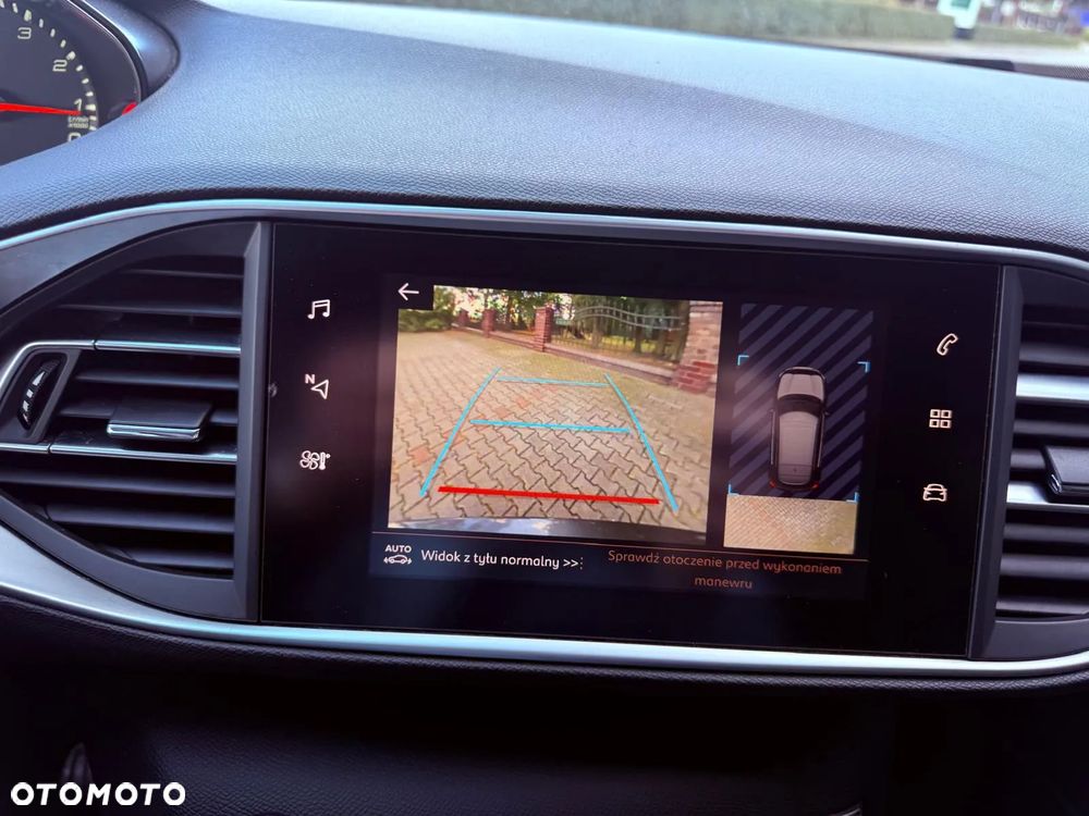 Peugeot 308 1.2 PureTech Active Pack S&S - 14
