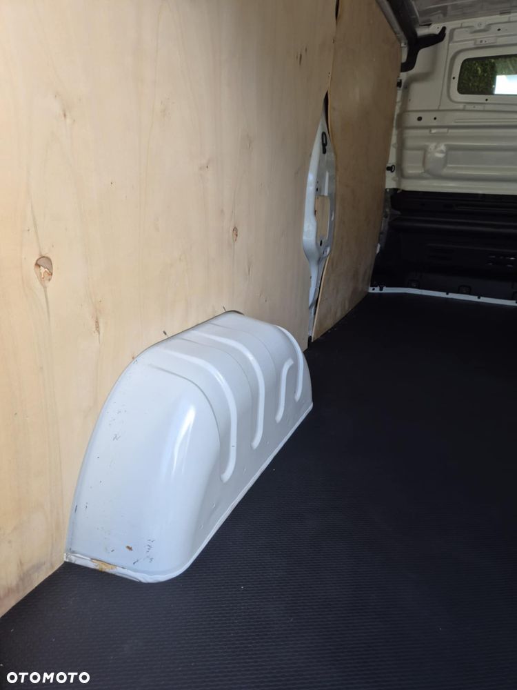 Renault Trafic Long - 15