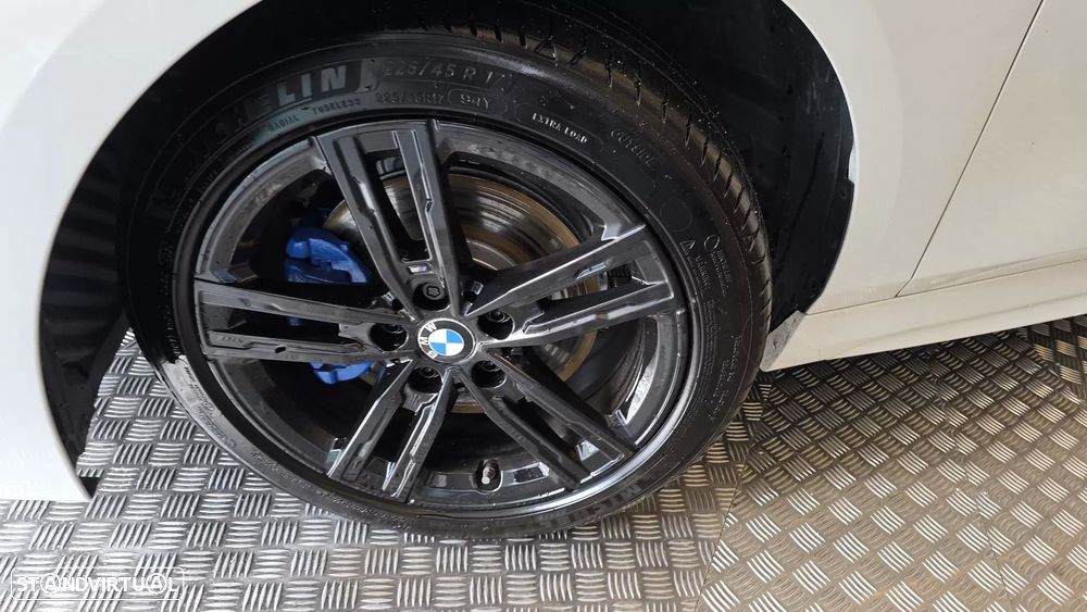 BMW 116 d Pack M - 29