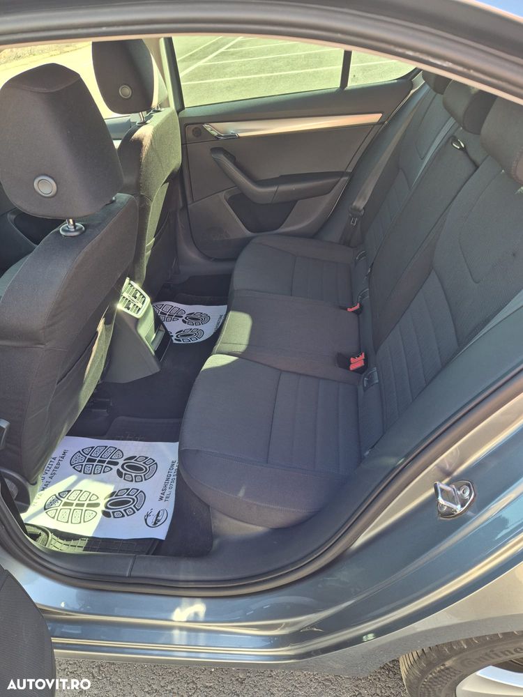 Skoda Octavia 1.2 TSI ELEGANCE - 12