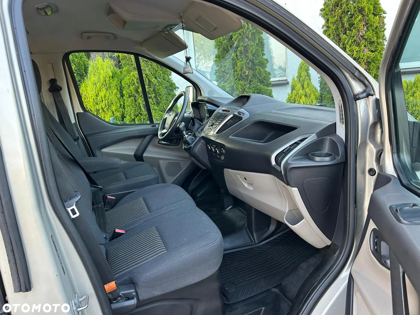 Ford Transit Custom 290 L2H1 Ambiente - 4