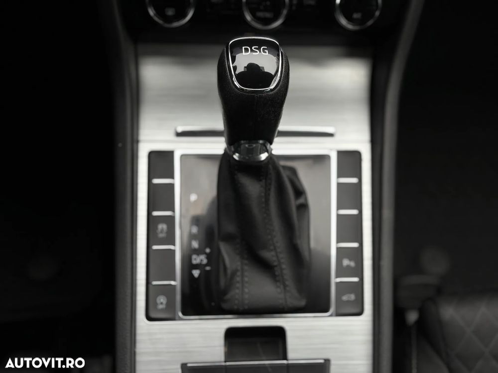 Skoda Superb 2.0 TDI DSG Style - 21