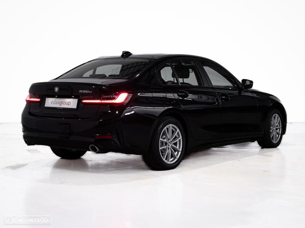 BMW 320 e Touring Corporate Edition Auto - 3