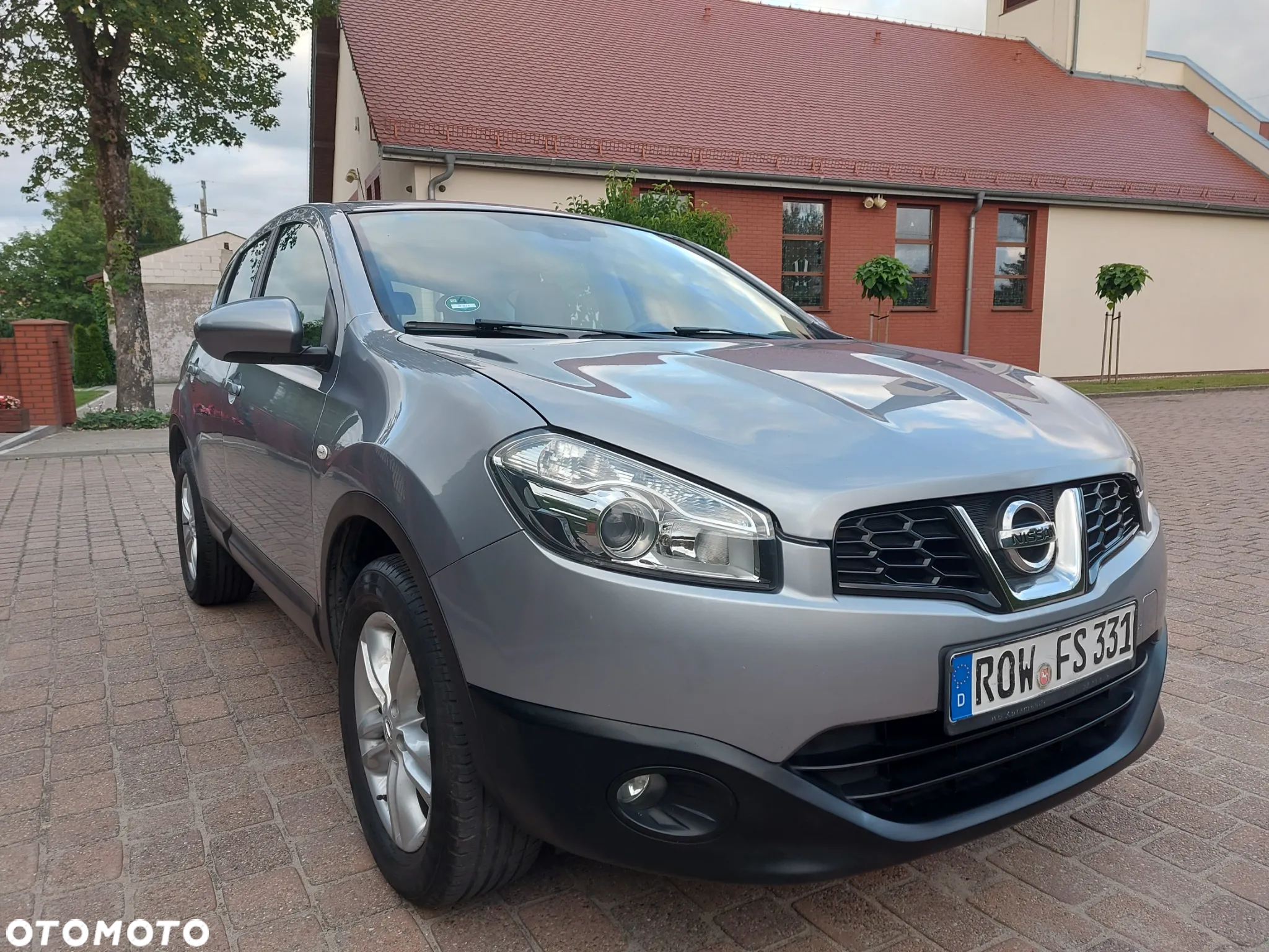 Nissan Qashqai 1.6 visia - 2