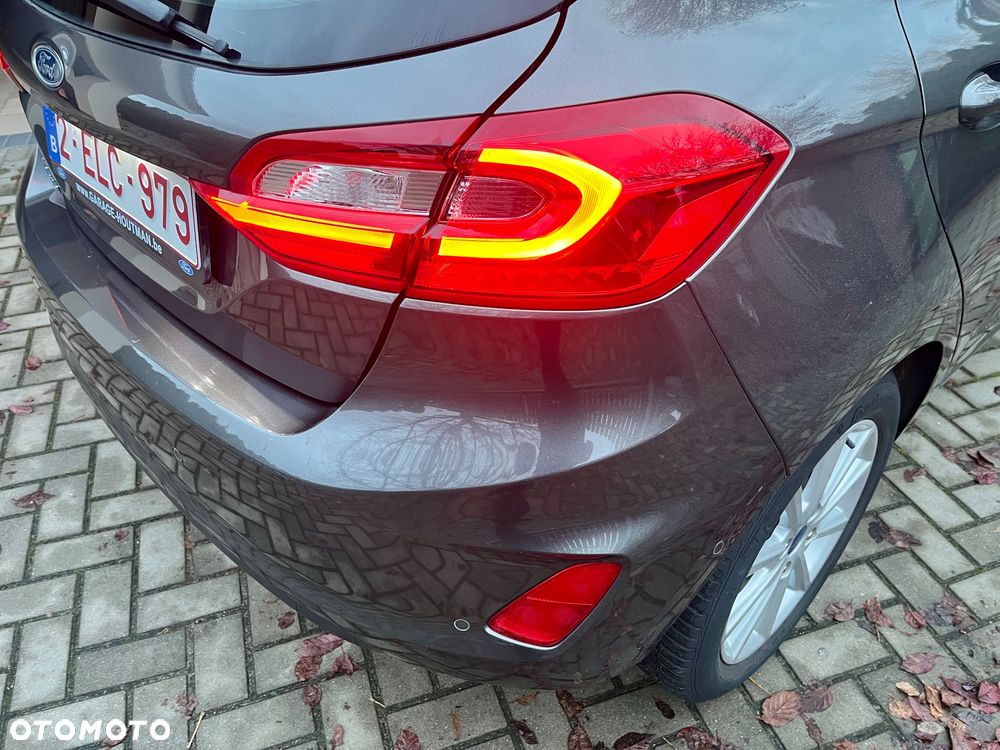 Ford Fiesta 1.0 EcoBoost S&S TITANIUM - 9