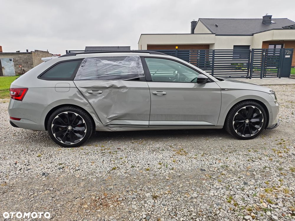 Skoda Superb 2.0 TSI 4x4 DSG Sportline - 6