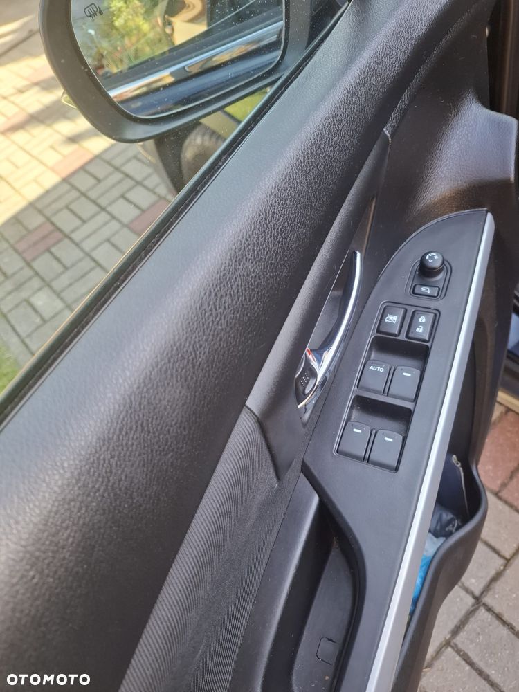 Suzuki SX4 - 10