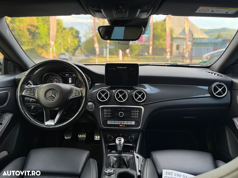 Mercedes-Benz CLA 200 Shooting Brake - 9