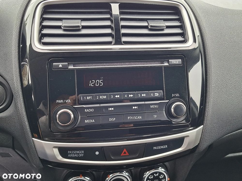 Mitsubishi ASX - 25