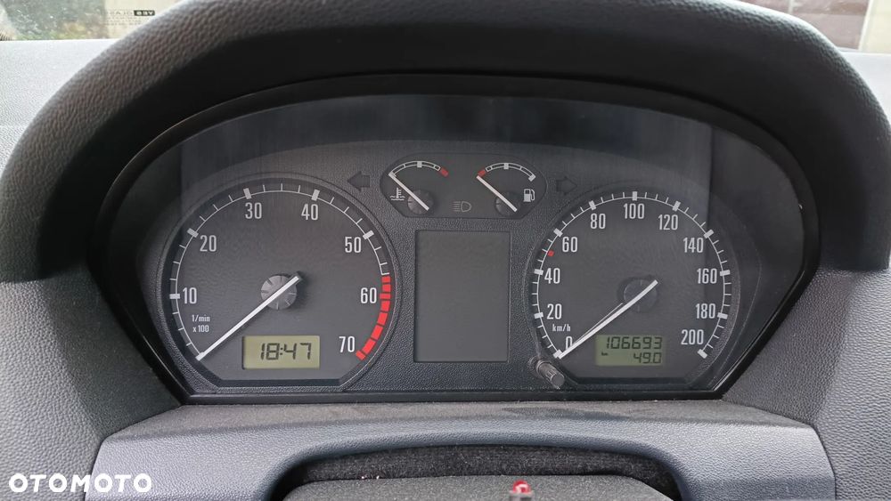 Skoda Fabia 1.2 HTP Classic - 5