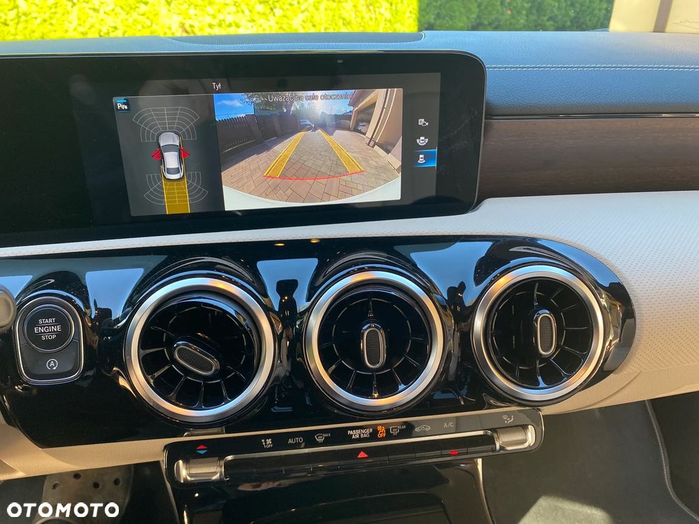 Mercedes-Benz CLA 250 4-Matic 7G-DCT - 25