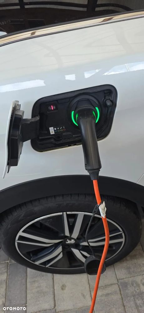 Peugeot 3008 1.6 PureTech Hybrid PHEV Allure Pack S&S EAT8 - 25
