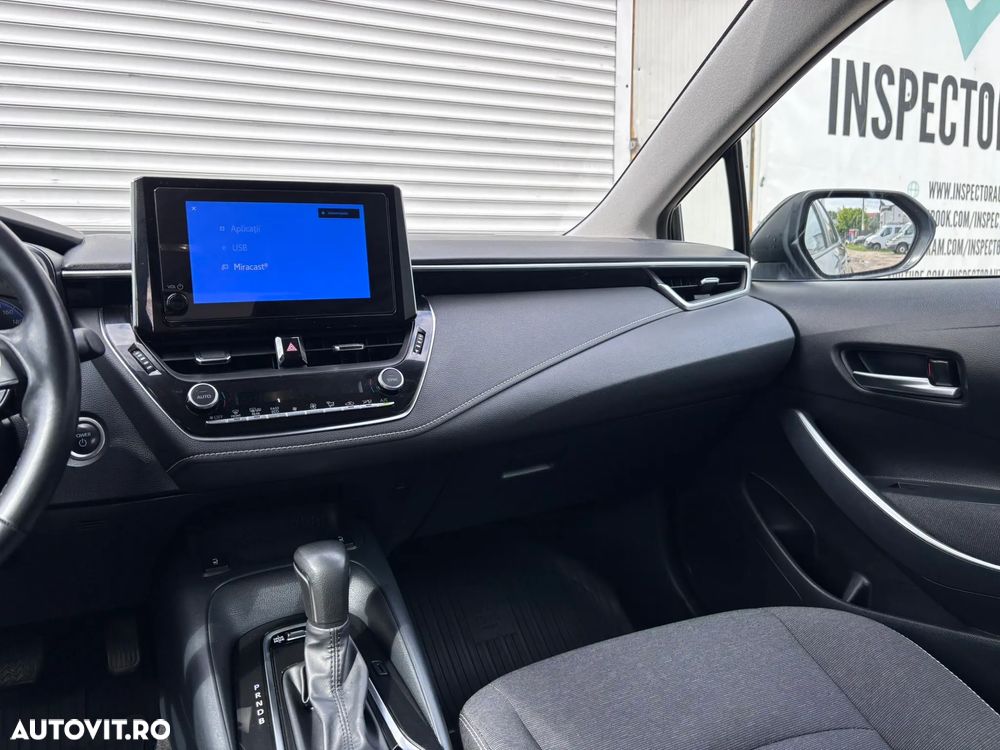 Toyota Corolla 1.8 HSD Dynamic - 28