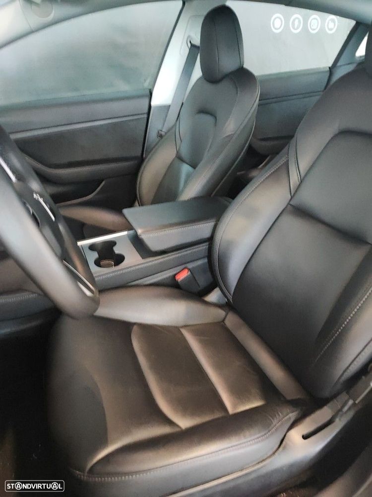 Tesla Model 3 Standard Range Plus RWD - 4