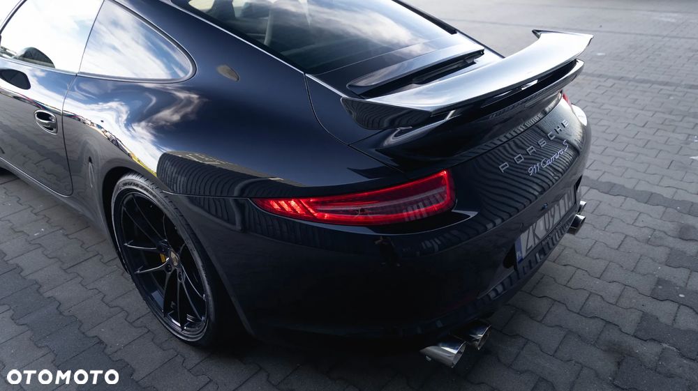 Porsche 911 Carrera S PDK - 16