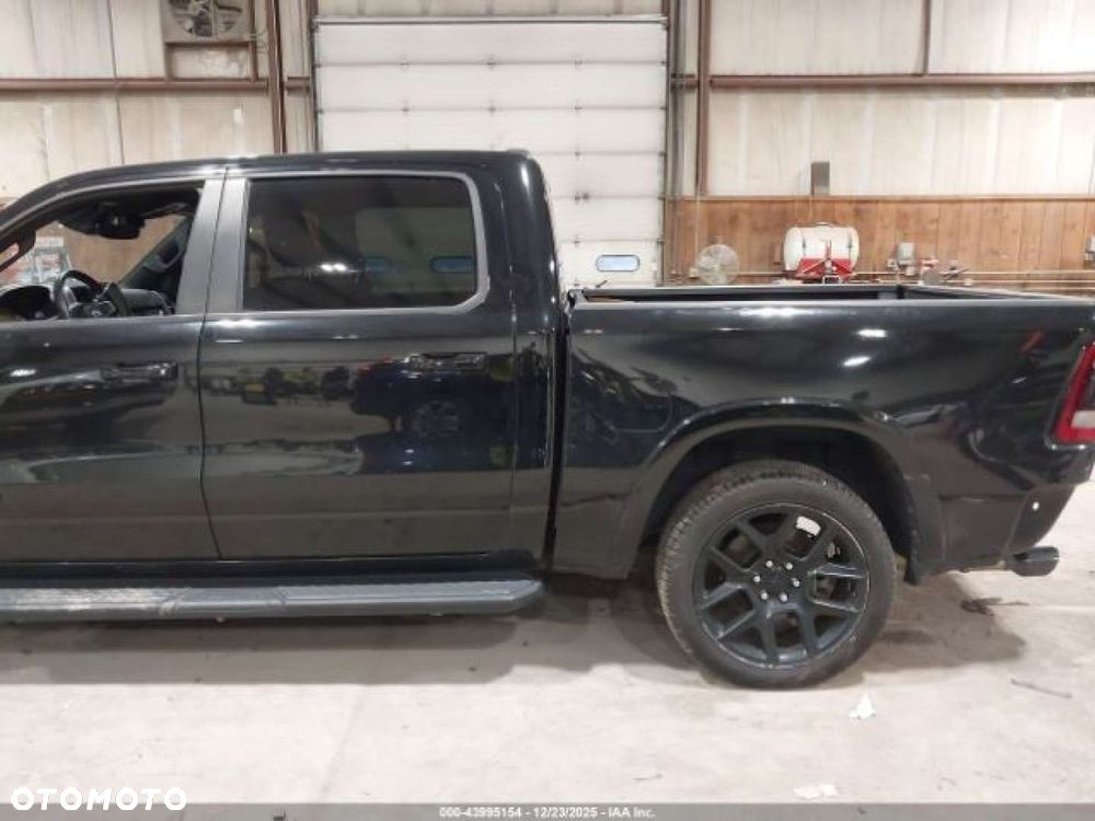 RAM 1500 - 9