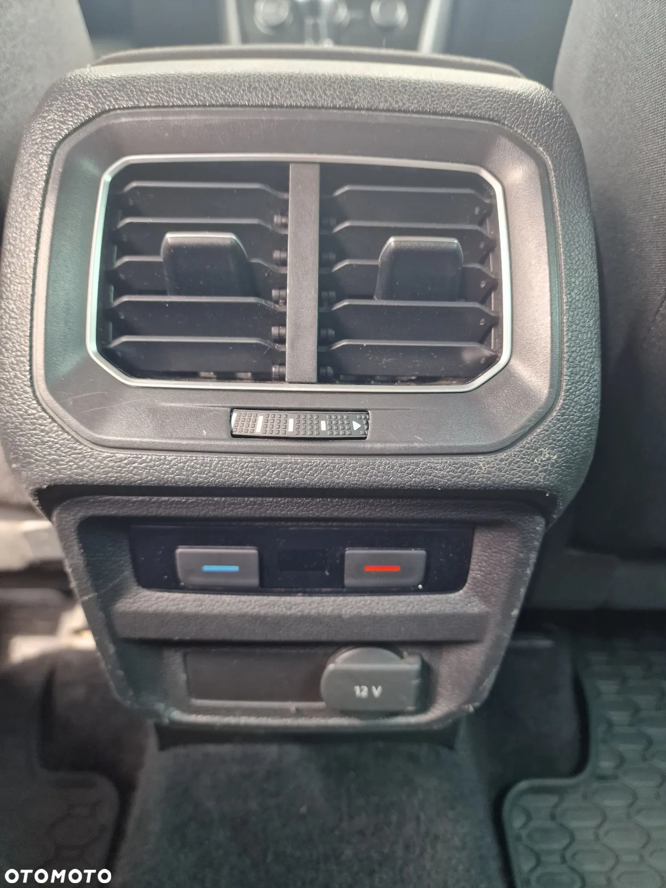 Volkswagen Tiguan 2.0 TDI BMT SCR Comfortline - 22