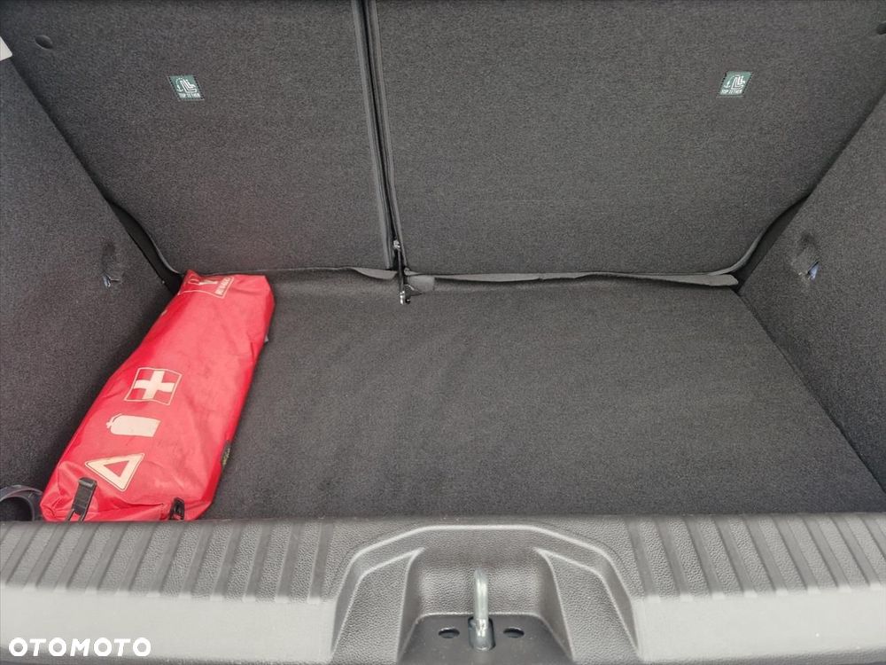 Renault Clio 1.0 TCe Intens Xtronic - 10