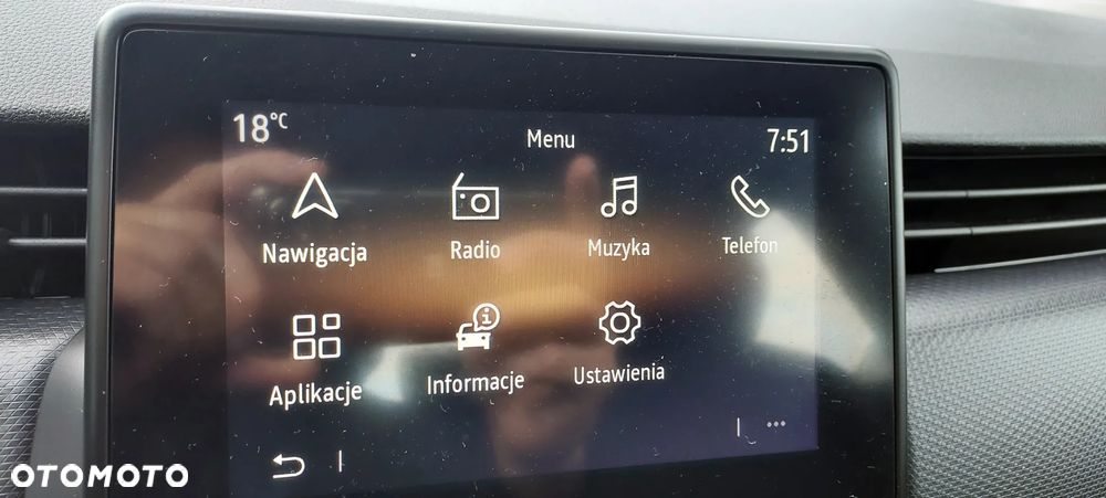 Renault Clio - 36