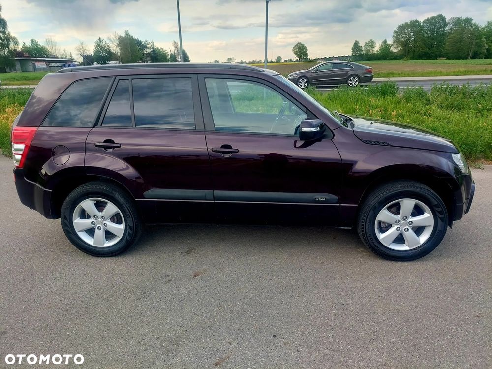 Suzuki Grand Vitara 2.0 Comfort - 10