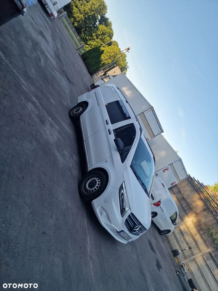 Mercedes-Benz Vito - 2