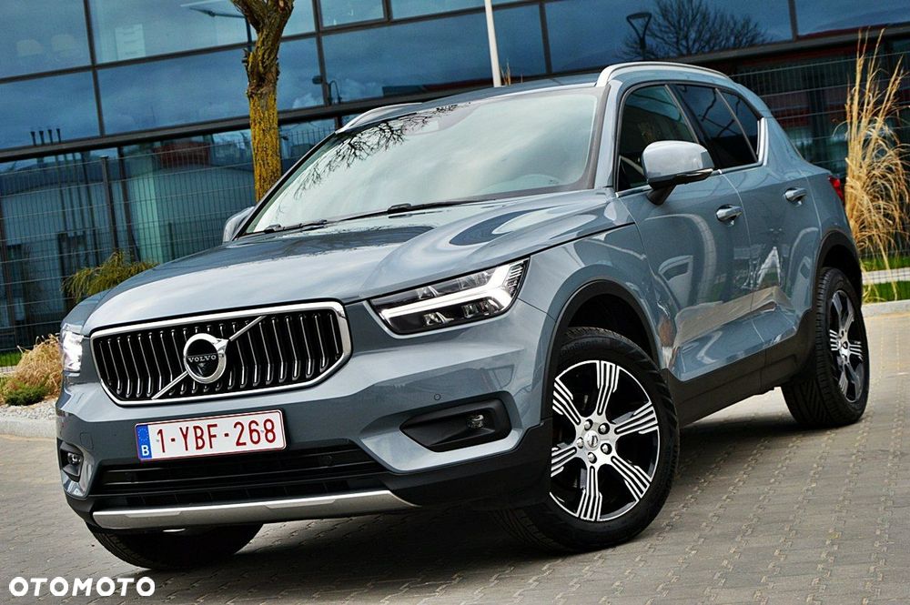 Volvo XC 40 T3 Momentum Pro - 3