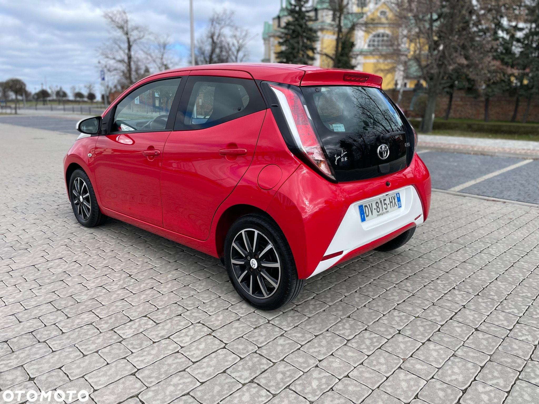 Toyota Aygo x-play Edition S+ - 5