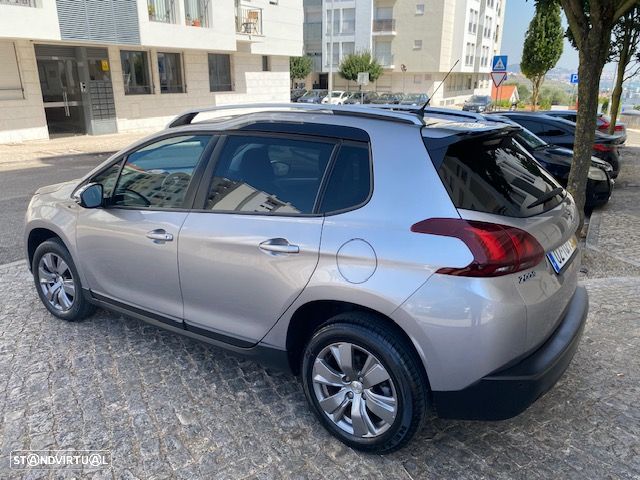 Peugeot 2008 1.2 PureTech Style - 14