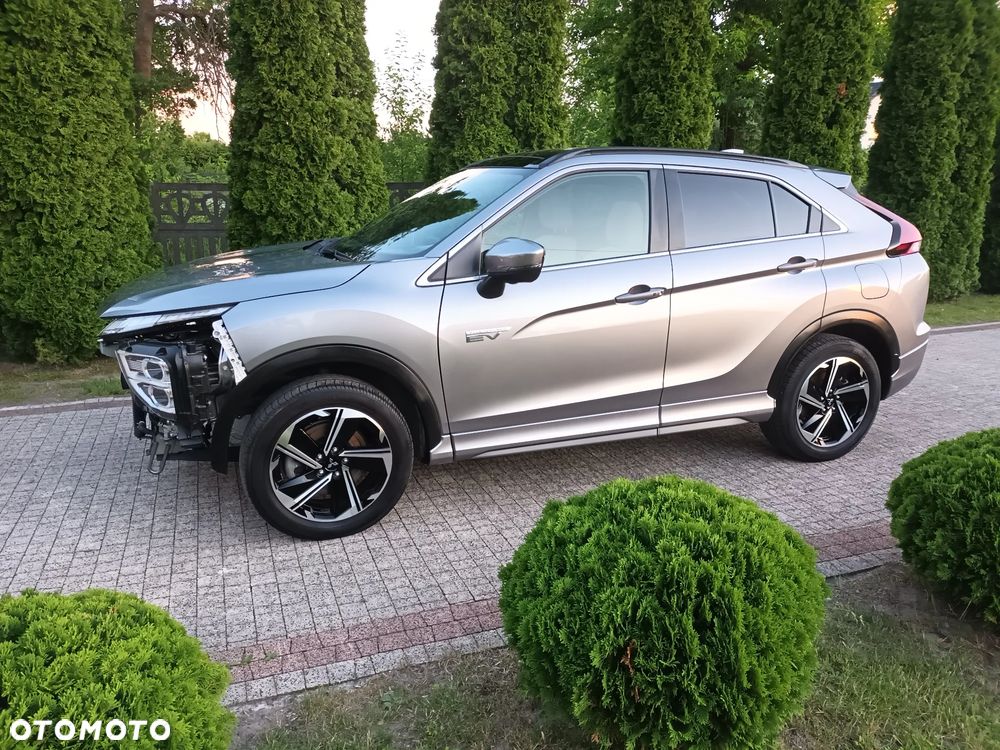 Mitsubishi Eclipse Cross 4WD Top - 3
