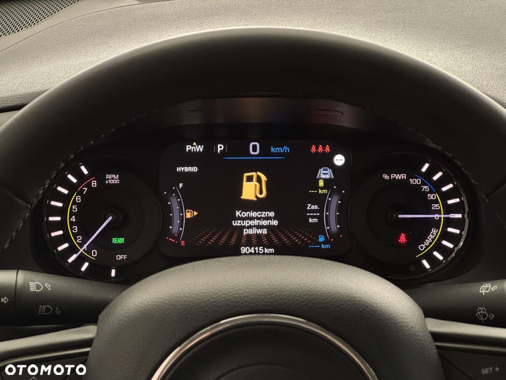 Jeep Renegade - 16