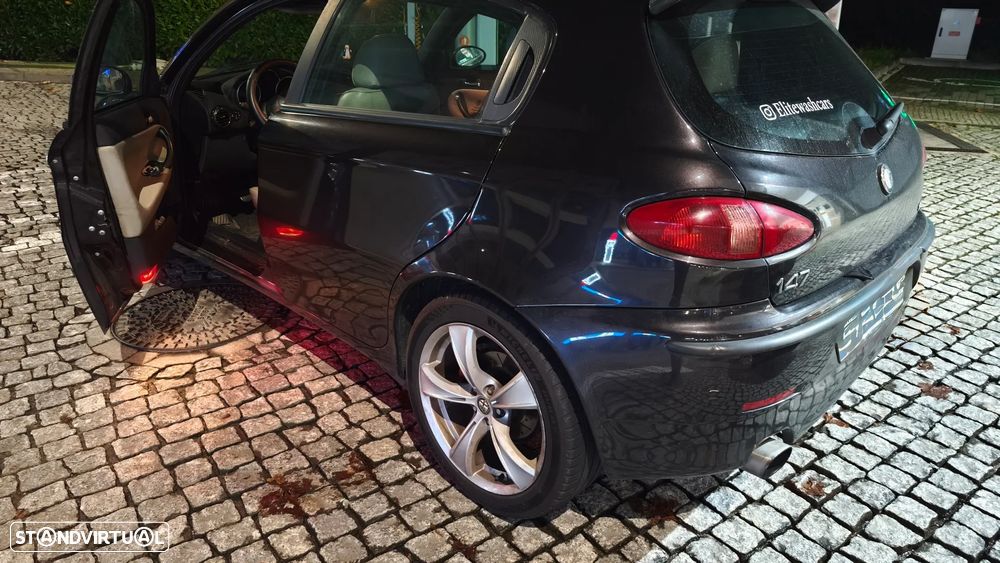 Alfa Romeo 147 1.9 JTD Plus - 3
