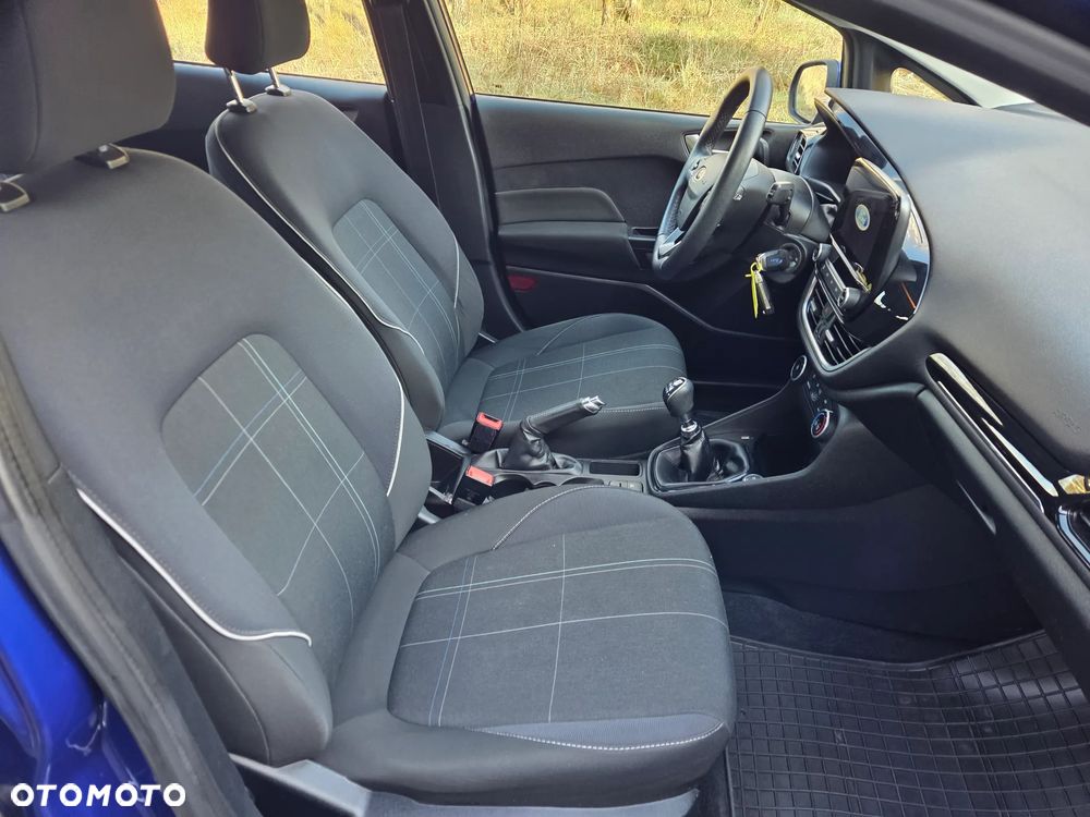 Ford Fiesta 1.0 EcoBoost S&S TITANIUM - 16