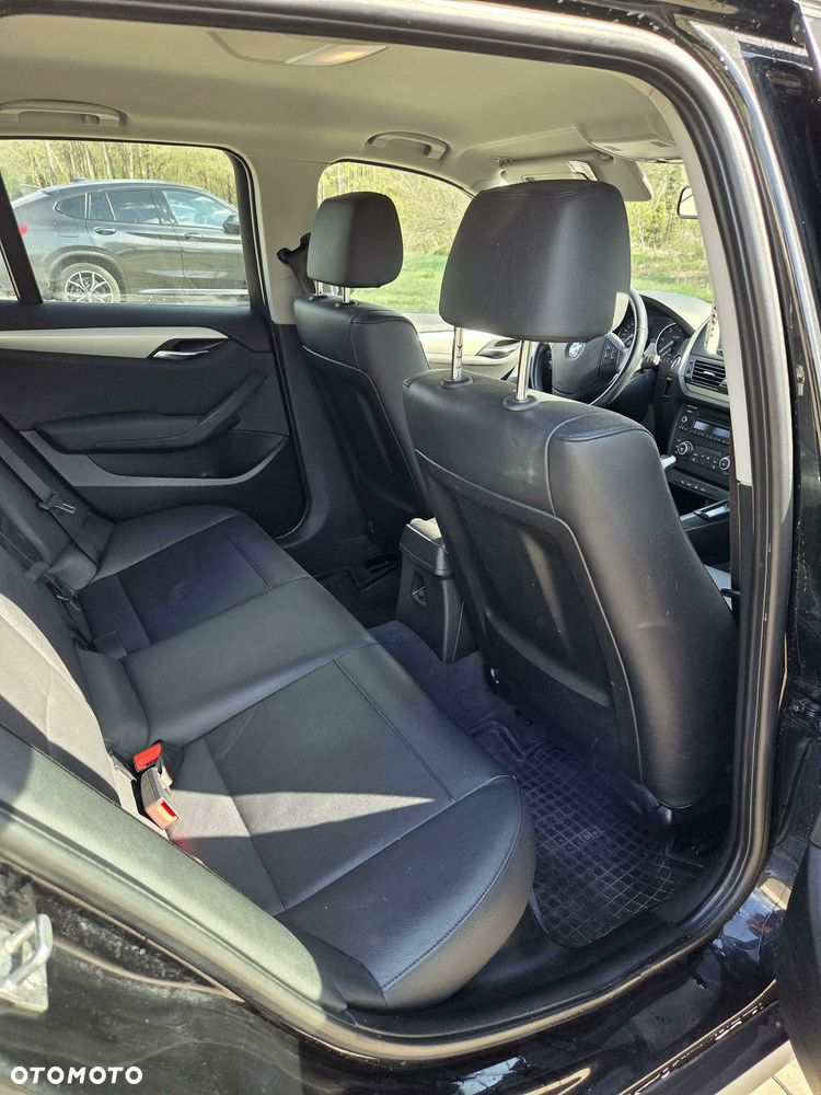 BMW X1 xDrive20d - 13