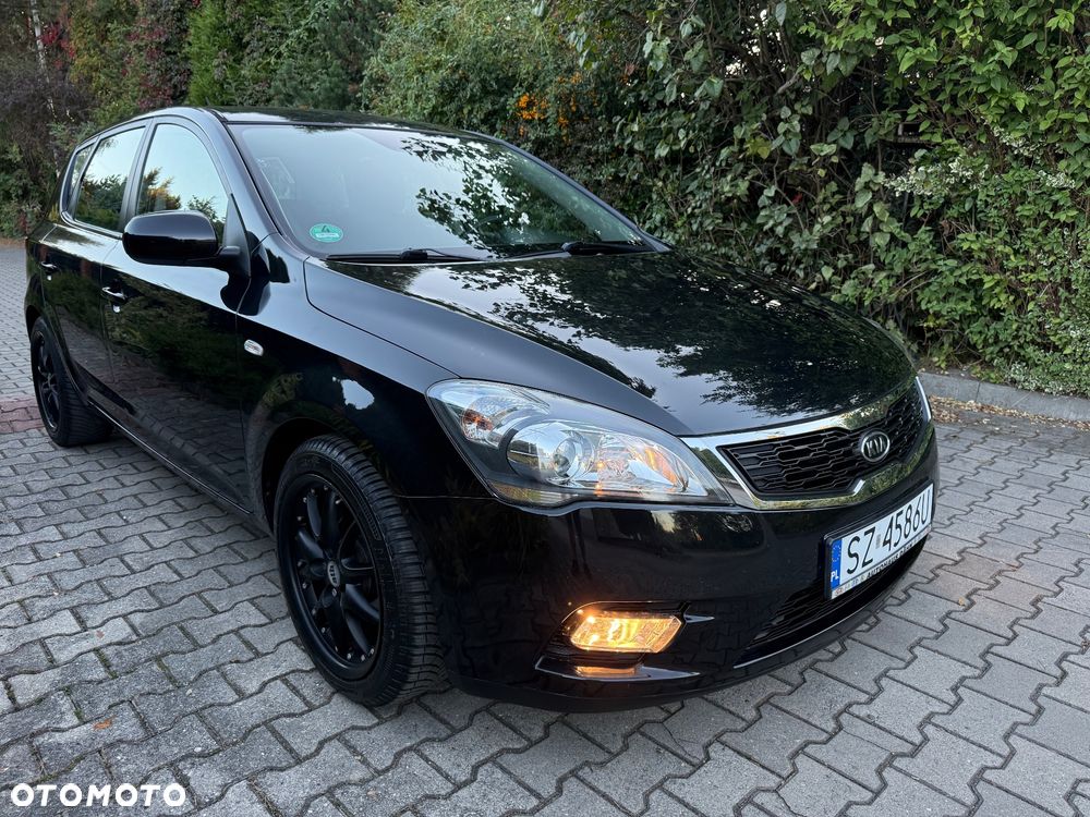 Kia Ceed 1.6 CVVT ISG Vision - 13