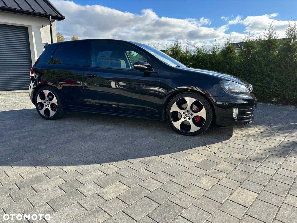 Volkswagen Golf - 3