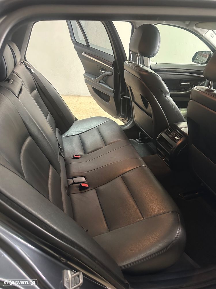 BMW 520 d Aut. Luxury Line - 15