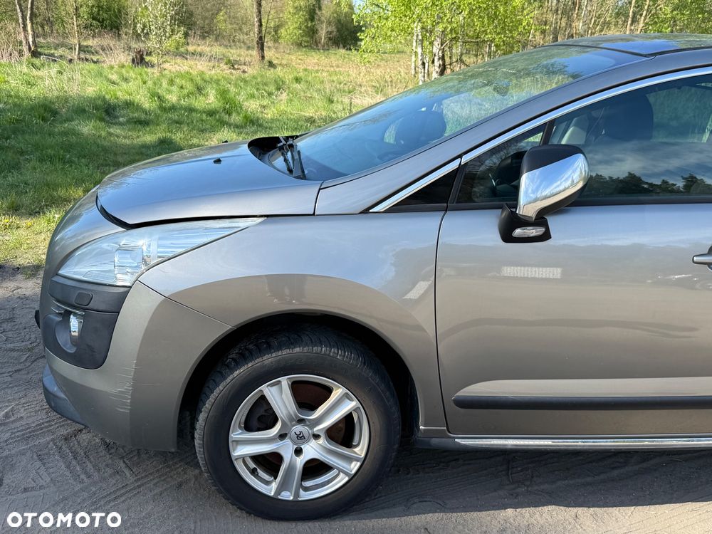 BŁOTNIK LEWY PEUGEOT 3008 EVGC - 1