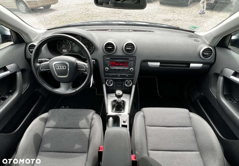 Audi A3 Sportback - 12