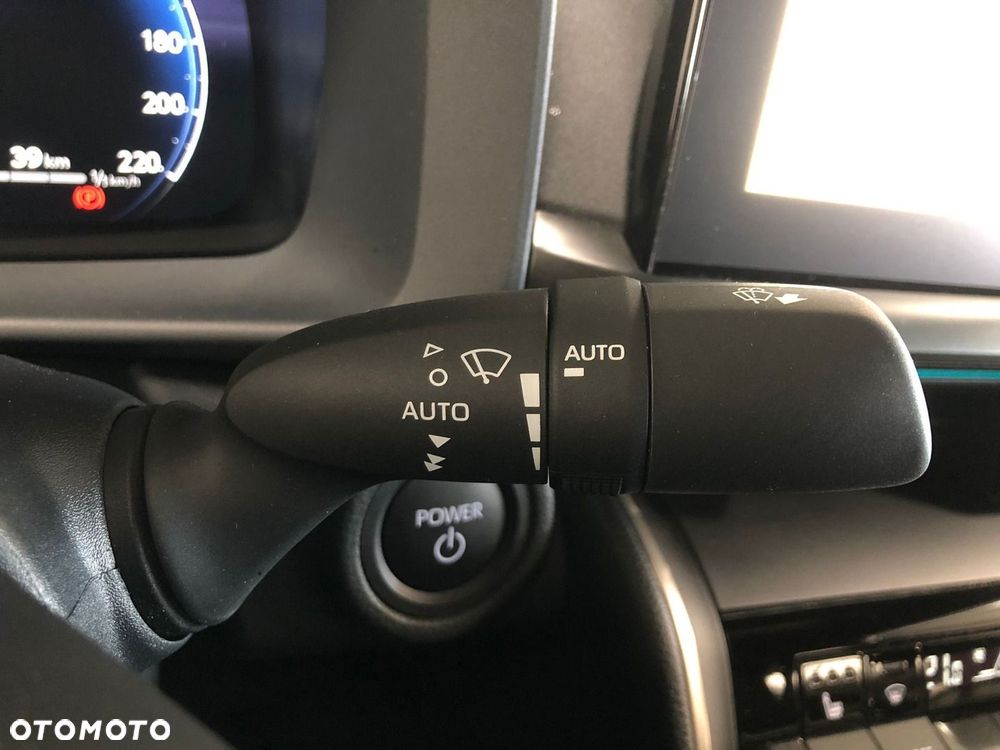 Toyota C-HR - 32