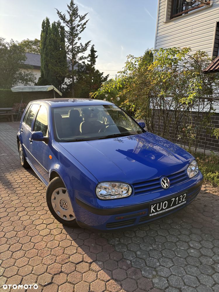 Volkswagen Golf 1.4 - 1