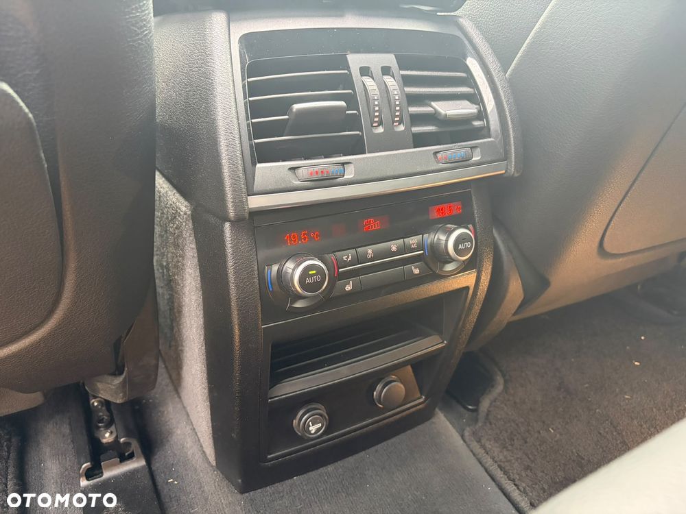 BMW X5 xDrive35i M Sport Edition - 22