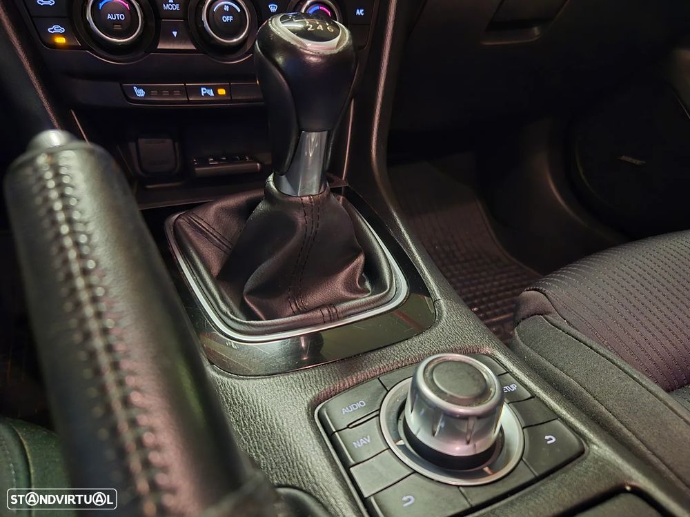 Mazda 6 2.2 SKY-D Evolve Navi 104g - 24