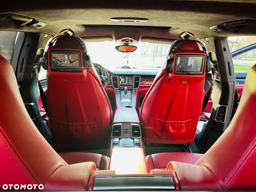 Porsche Panamera Turbo Executive PDK - 23