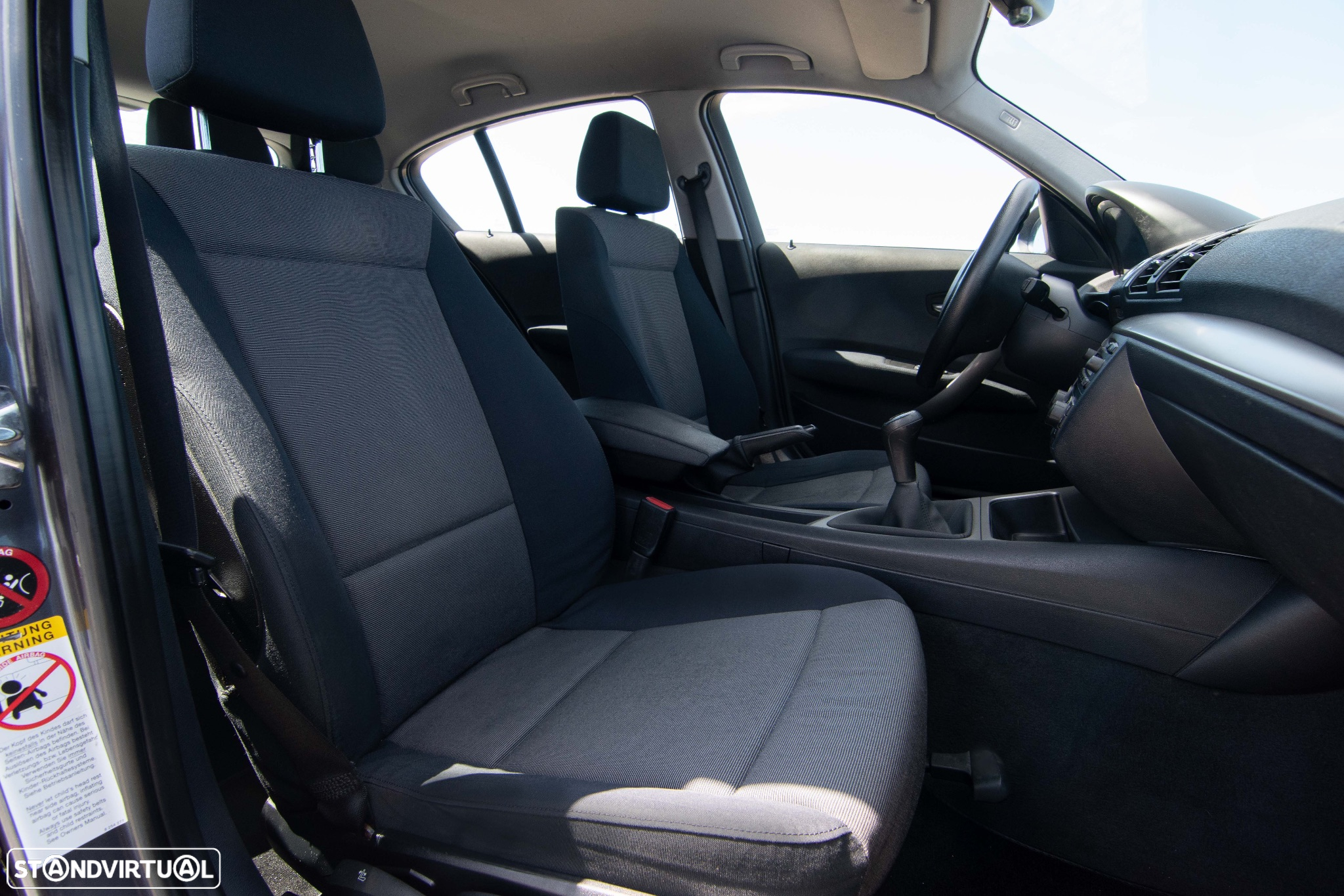 BMW 118 d Sport - 12