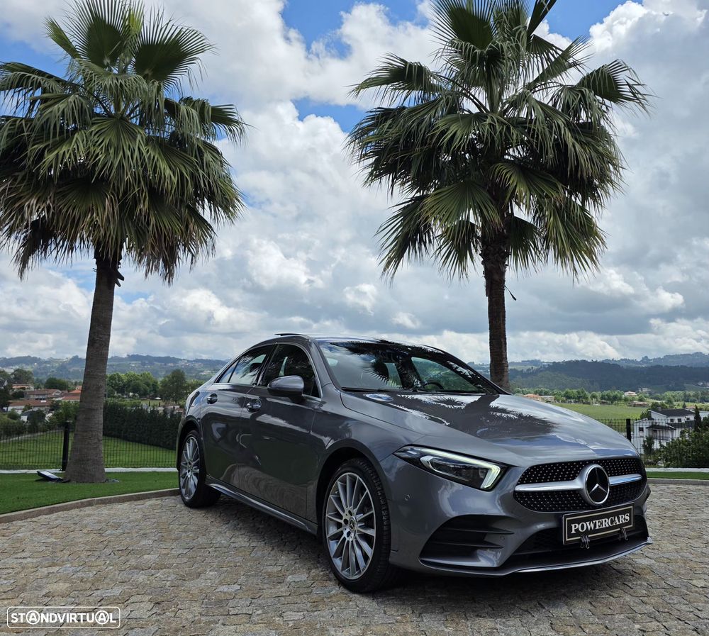Mercedes-Benz A 250 Limousine e 8G-DCT AMG Line - 17