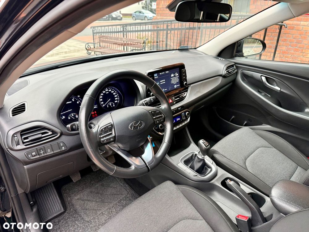 Hyundai i30 1.5 DPI Comfort - 12